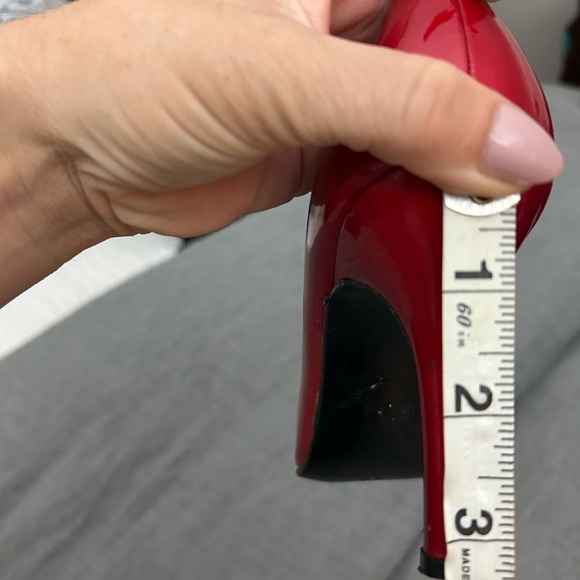 Stuart Weitzman Glossy Red Heels - Picture 8 of 8